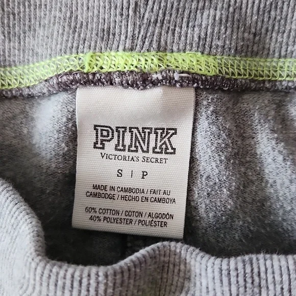 Victoria's Secret Pink vneck heart logo top top and cropped joggers loun… - Picture 8 of 11
